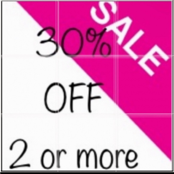 Bi-Fold Wallet - Picture 7 of 8